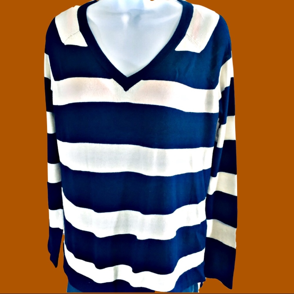 ⭐️4/$30 Banana Republic Navy Stripe Sheer Back Sweater - Picture 1 of 4